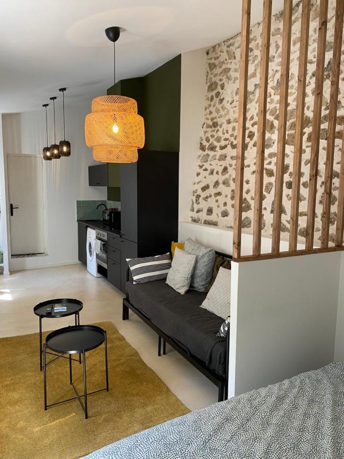 Petite Maison Typique De Ville Marseille Extérieur photo